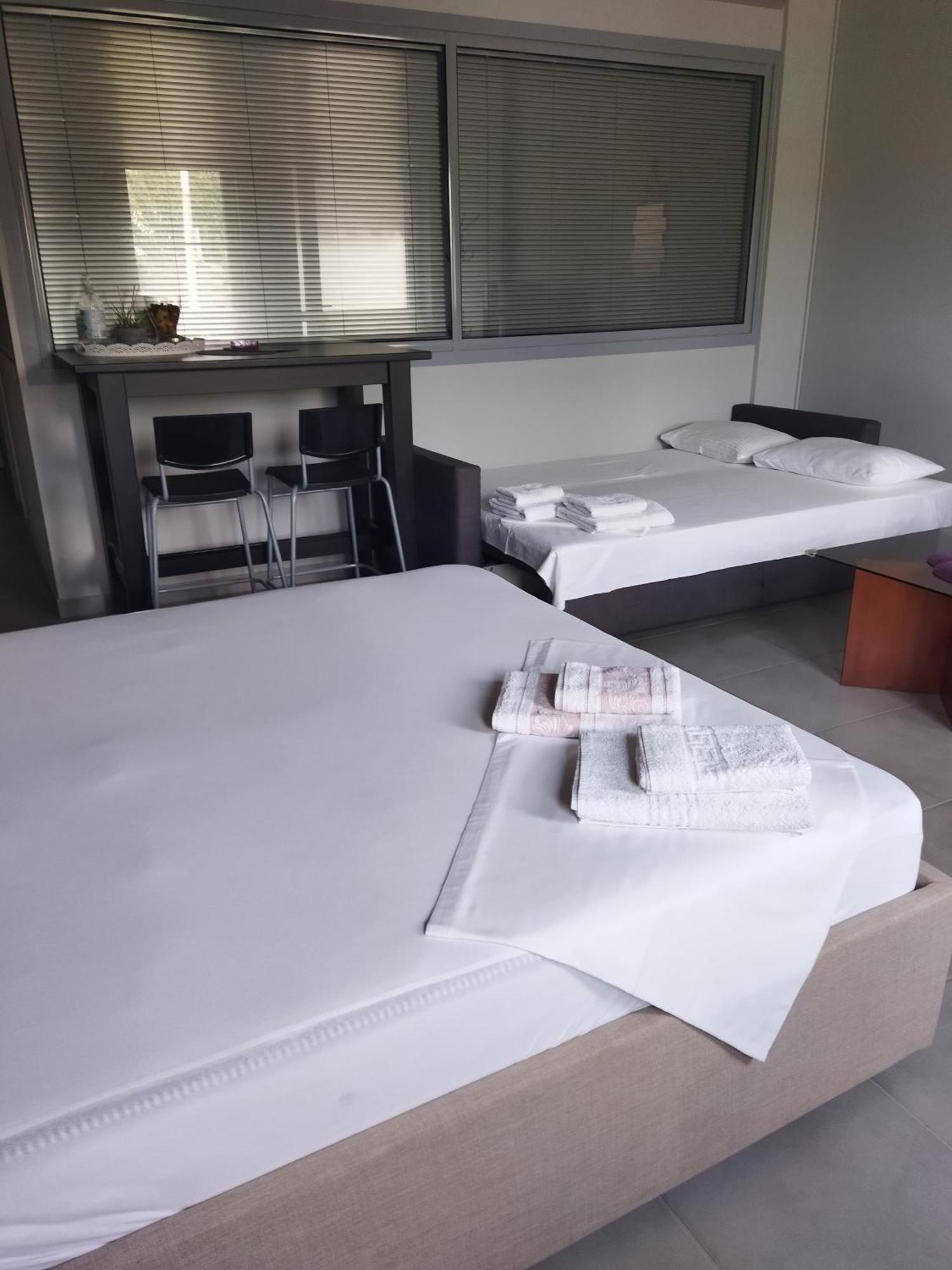Cozy Apartment Near To The Airport Kouvaras Экстерьер фото